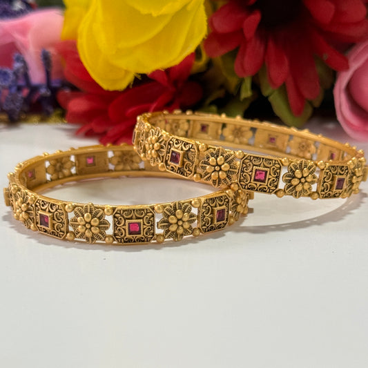Antique Golden Bangles ph16